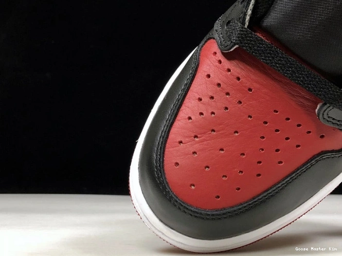 555088-001 Jordan 1 Air Banned OG High Retro 0815